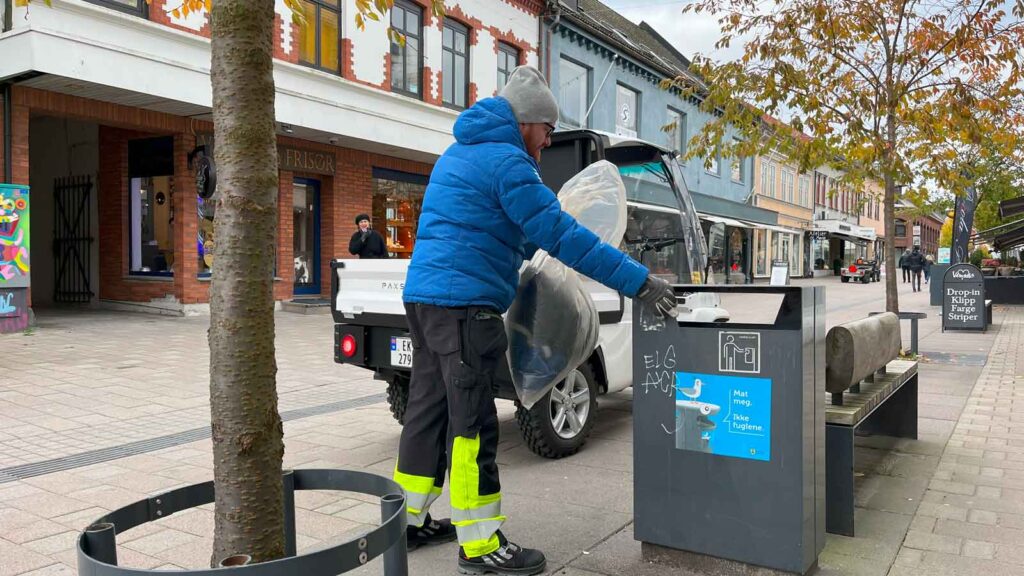 paxster utility in urban maintenance